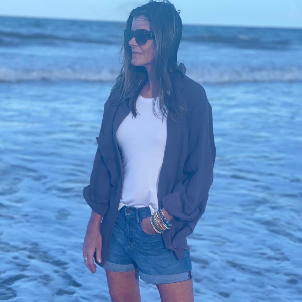 Last 1! NWT Cotton Crinkled Gauze Button Down Shirt in Charcoal